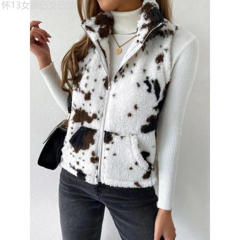 Women's Cow Print Zip Up Plush Gilet, Casual Pocket Collared High Neck Vest Outerwear for Fall & Winter, Winter Clothes Women, Clothing Tops for Lady Daily Wear, Going Out Outfits 2024, Fall Outfits Comfort Womenswear Comfort Womenswear Chic Comfortable