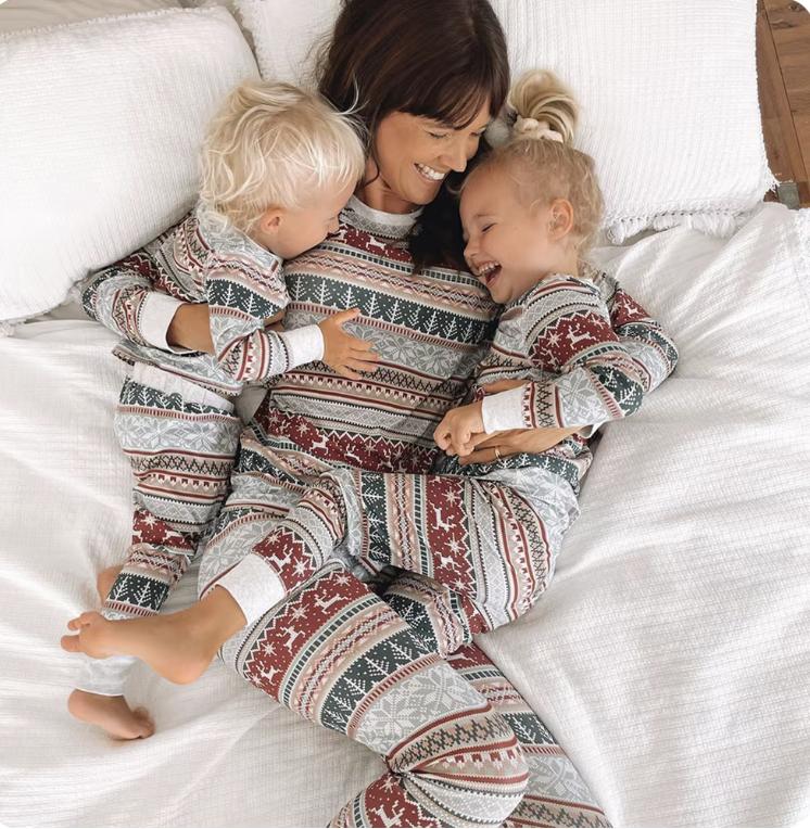 2024 Christmas Family Matching Pajamas Party Mother Daughter Father Son Sleepwear Clothing Set Baby Romper Fashion Family Look- Matching Family Christmas Pajamas family costume