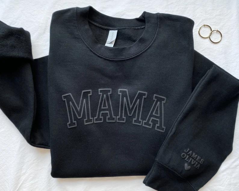 Mama Sweatshirt with Kid Names on Sleeve, Mothers Day Gift, Birthday Gift for Mom, New Mom Gift, Minimalist Cool Mom Sweater