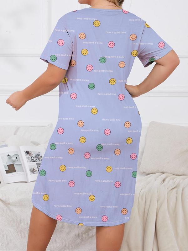 Plus Size All Over Print Pocket Round Neck Nightdress, Casual Soft Comfortable Short Sleeve Nightgown For Women, Women's Sleepwear For All Seasons