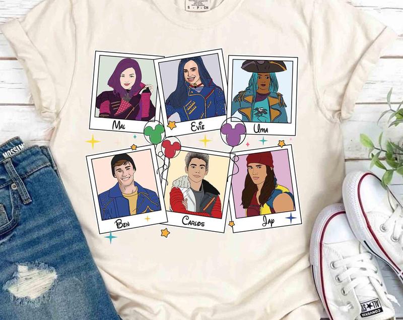 WDW Descendants Characters Photos Group Shirts, Descendants Movie Matching Tee, WDW Descendants 2024 Shirt, WDW Family Trip Tee Cotton Tee