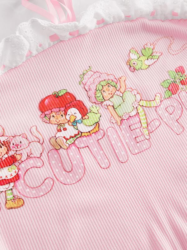 Strawberry Shortcake | ROMWE Women Summer Cartoon Character & Letter Print Contrast Schiffy Ruffle Trim Bow Decor Tube Top